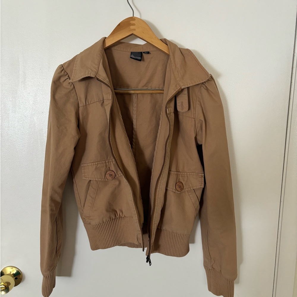 Volcom women’s tan khaki jacket L